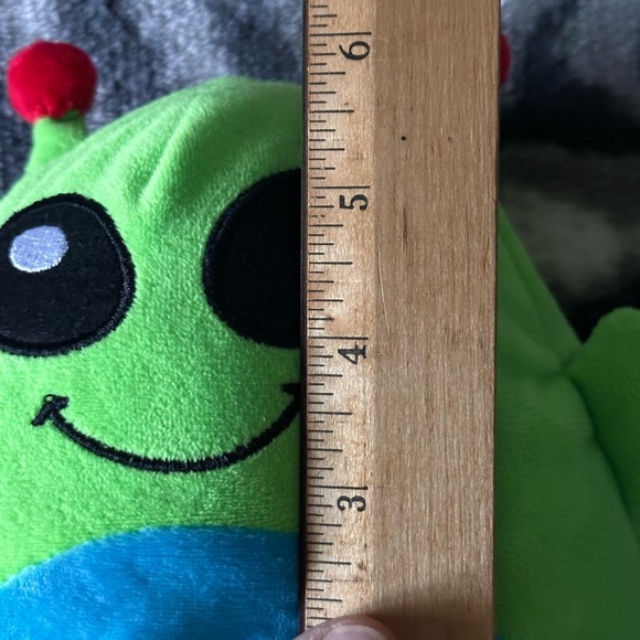 954. New Reversible Plush toy Green Alien & Purple Monster - Picture 8 of 8
